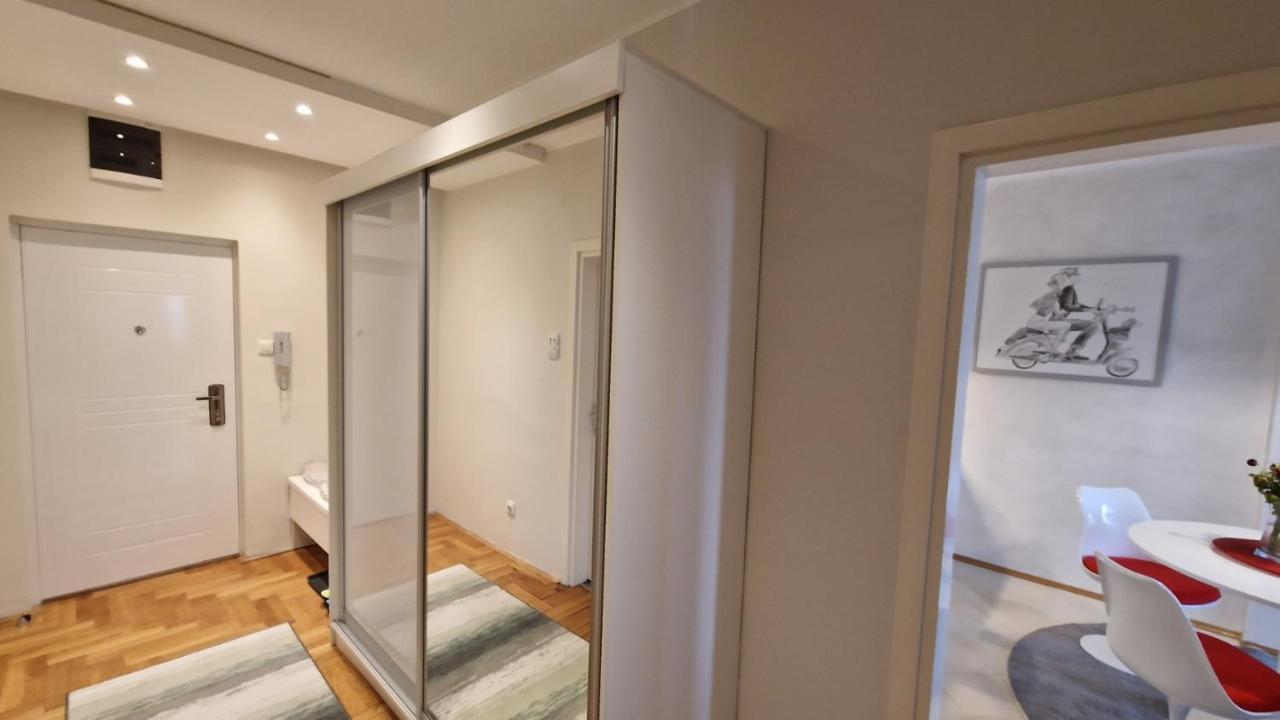Kikinda Lux Apartman Ava מראה חיצוני תמונה